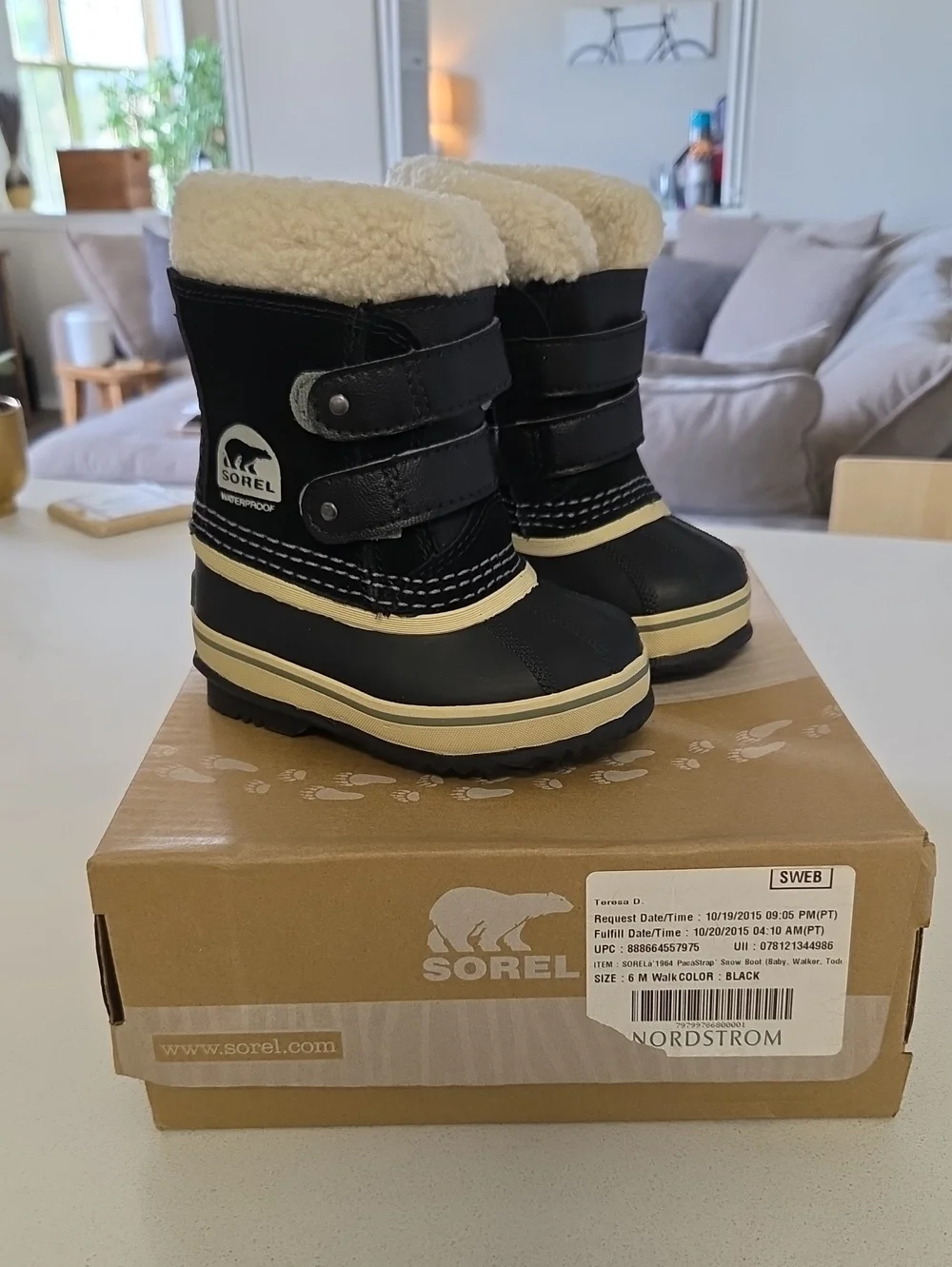 Sorel Kids Black Winter Boots with Cream Faux-Shearling Cuff